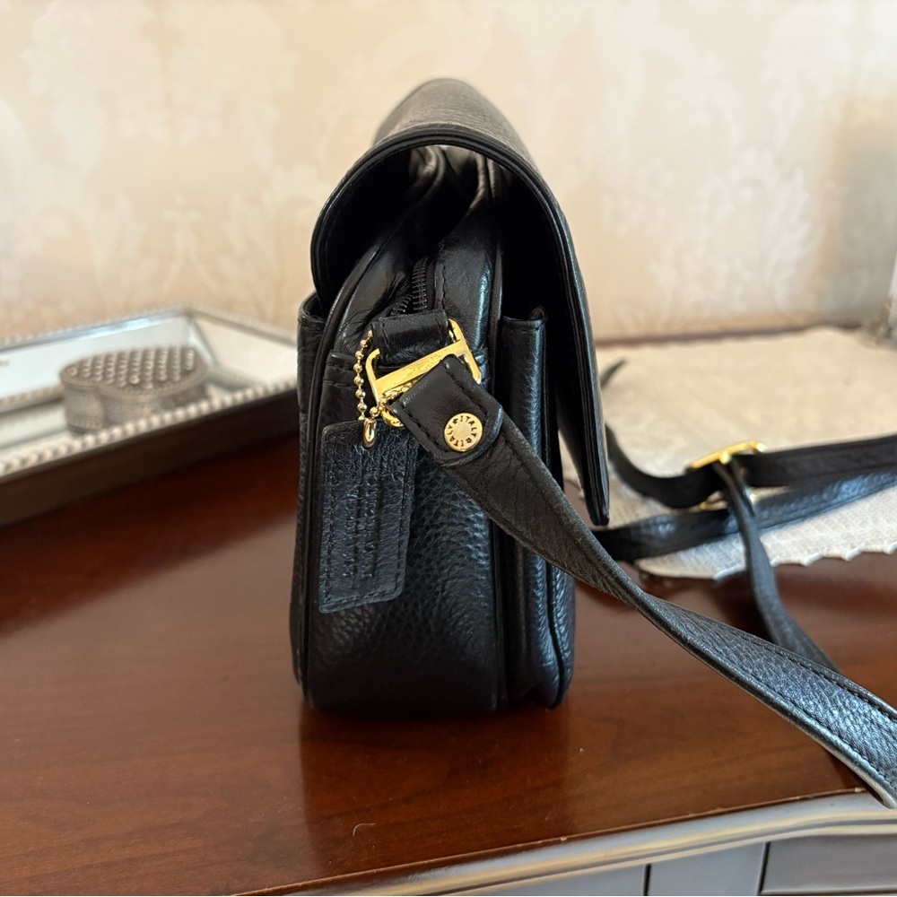 Gorgeous Black Leather Crossbody Bag, Vintage - Picture 4 of 13
